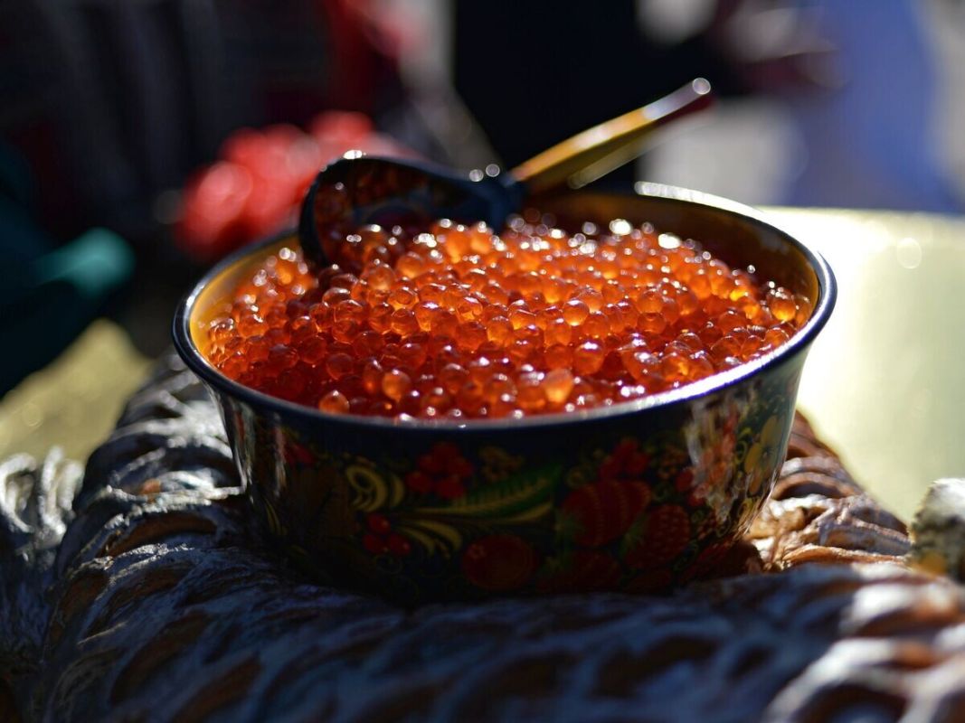 Польза красной икры: что нужно знать и почему стоит сдерживаться