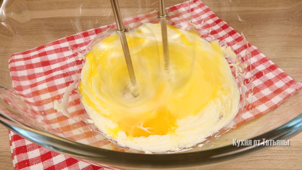 Нежный кекс на сгущенке: идеальная выпечка к чаю