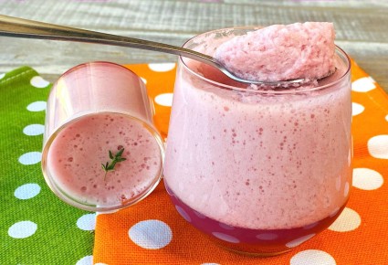 Ностальгия в каждой ложке: простой десерт из компота для всей семьи