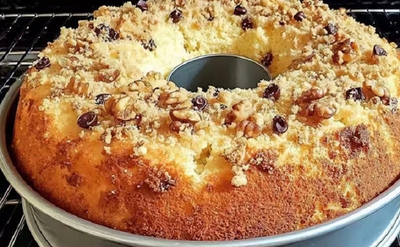 Непревзойденный деревенский пирог на йогурте: просто и вкусно