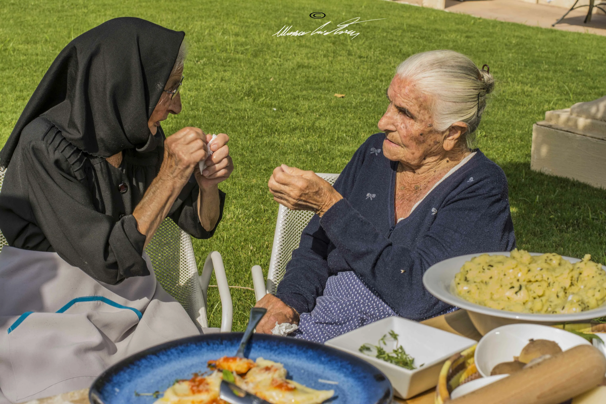 Как простые продукты способствуют долголетию: секреты жизни до 100 лет