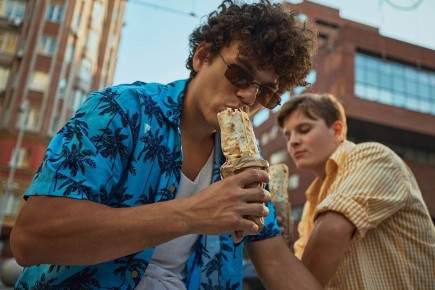 Делаем шаурму лучше уличной: 15 домашних рецептов на любой вкус