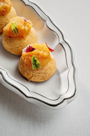 Новый взгляд на новогодние блюда: удивительные рецепты на праздничный стол