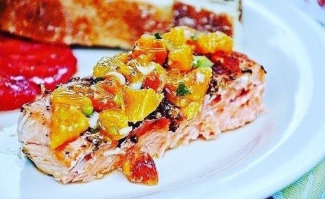 Лосось под апельсиновым соусом: как удивить гостей