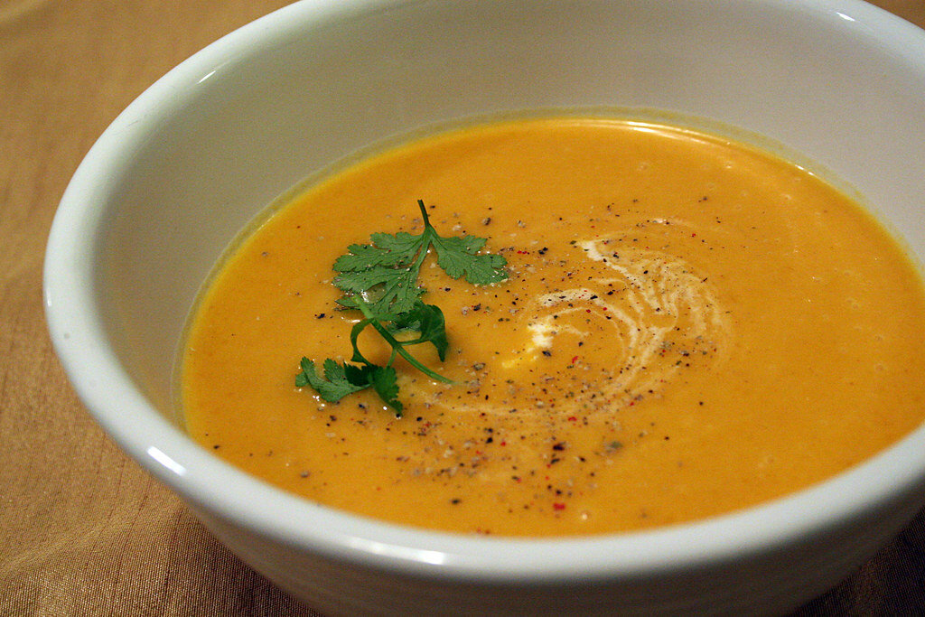 Тайны приготовления идеального супа-пюре: два рецепта для настоящих гурманов