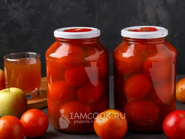Замечательная закуска: помидоры в яблочном соке всего из трех ингредиентов