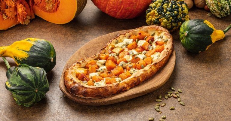 ��������� ���� � Megobari: �������������� � ����������� ���������������� �������