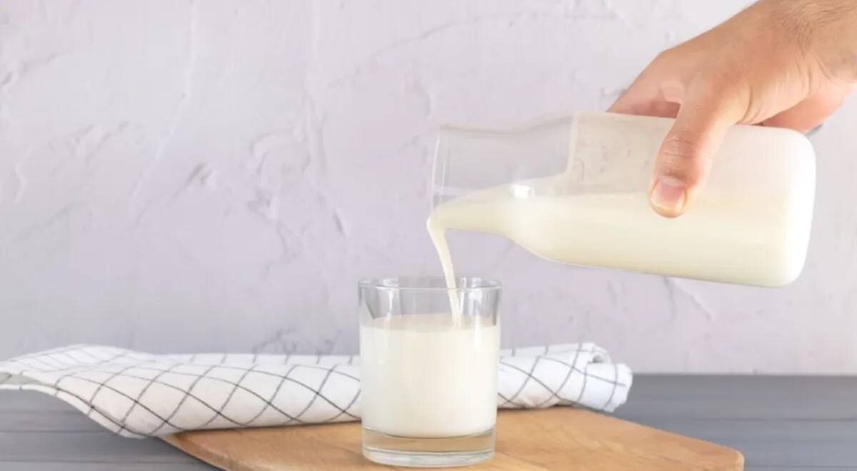 Кефир вместо кофе: стоит ли попробовать этот здоровый выбор?