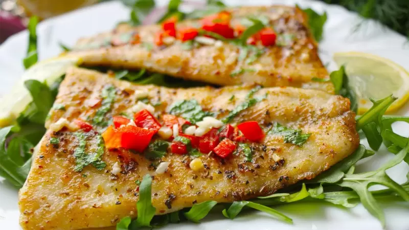 Вкусный пангасиус с овощами: быстро и просто за 20 минут