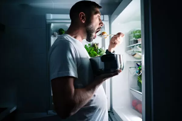 Вакуумная упаковка не продлит сроки хранения продуктов, уверяет эксперт