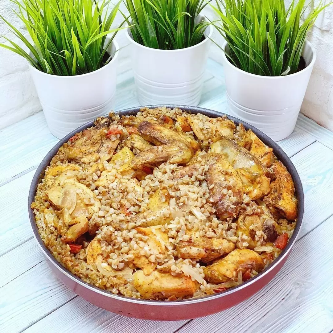 Ароматная гречка с курицей для уютного ужина