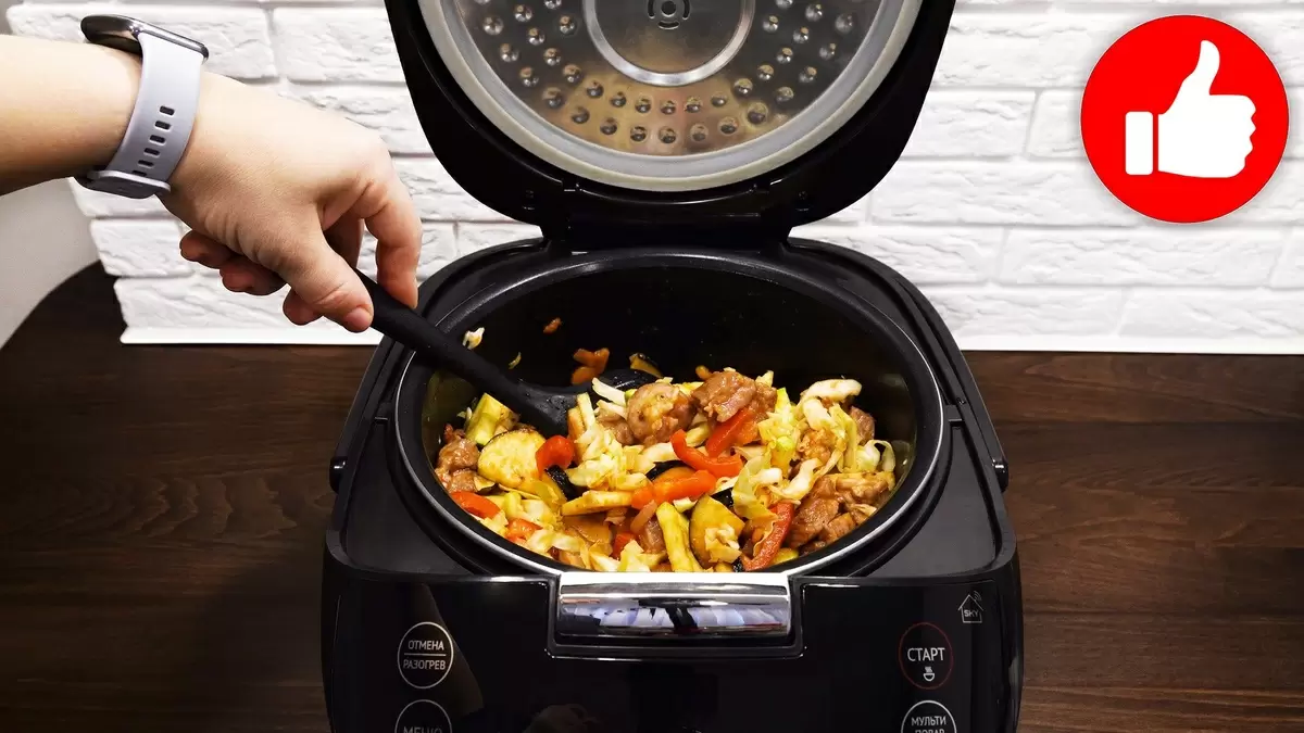 Совершенное овощное рагу с мясом: ваш идеальный обед в мультиварке