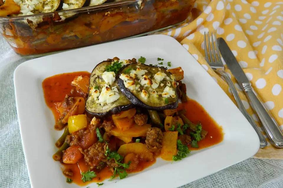Осеннее вдохновение: апетитная запеканка в греческом стиле