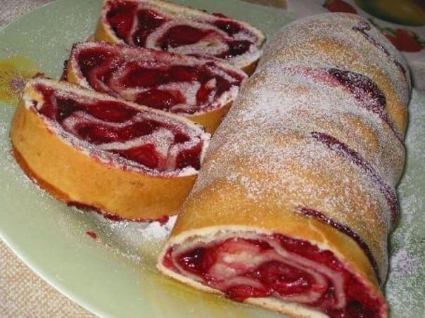 Вкусный вишневый штрудель: секреты идеального десерта