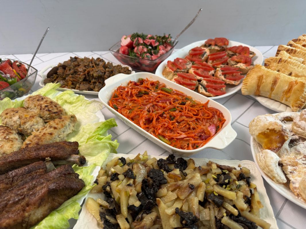 Праздничный стол: близкие традиции и новые вкусы